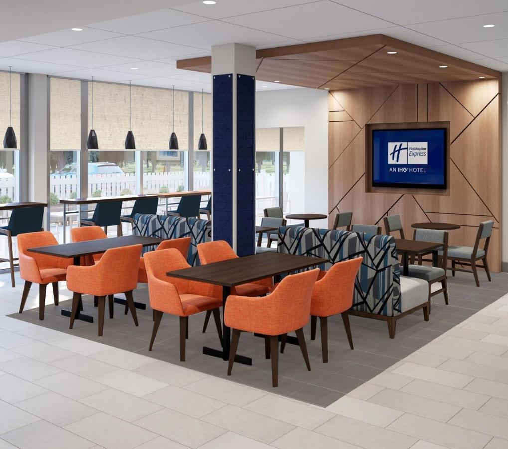 Holiday Inn Express & Suites Reedsburg - Dells Area By Ihg Luaran gambar