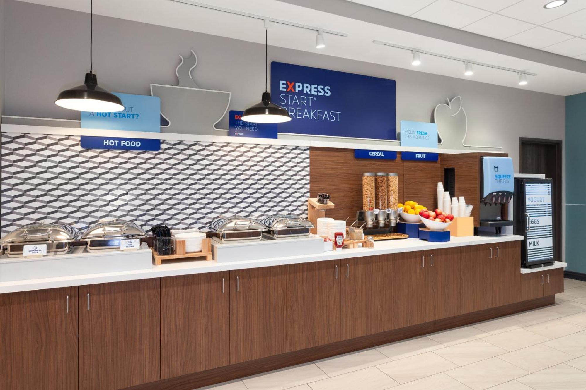 Holiday Inn Express & Suites Reedsburg - Dells Area By Ihg Luaran gambar